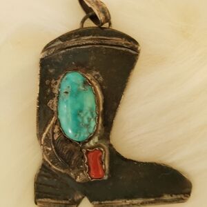 Antique/Vintage Navajo? Sterling and Turquoise pendant